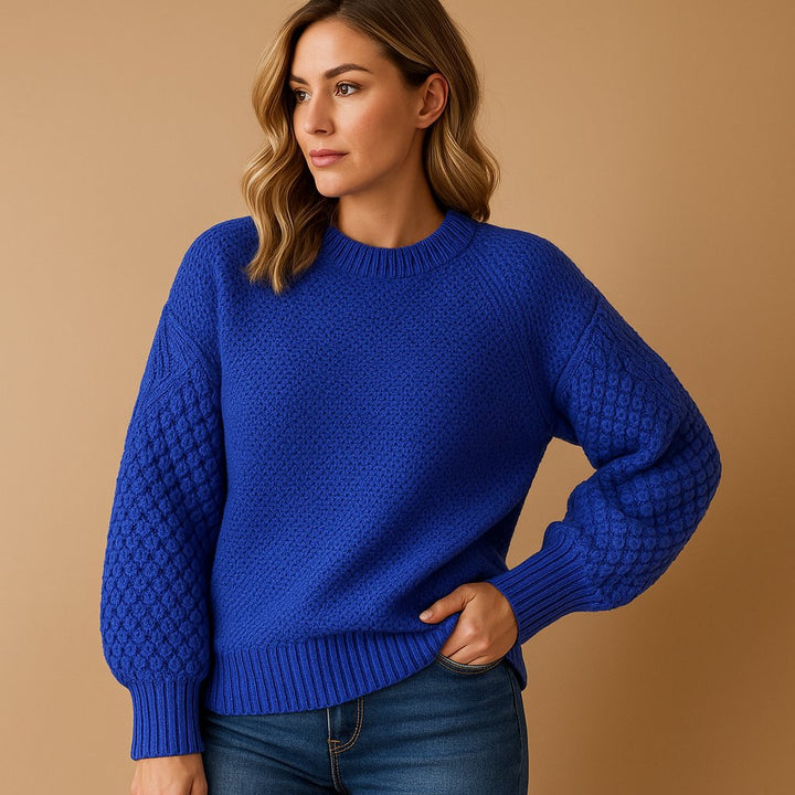 Elowen | Maglione morbido con maniche a trecce in maglia a coste
