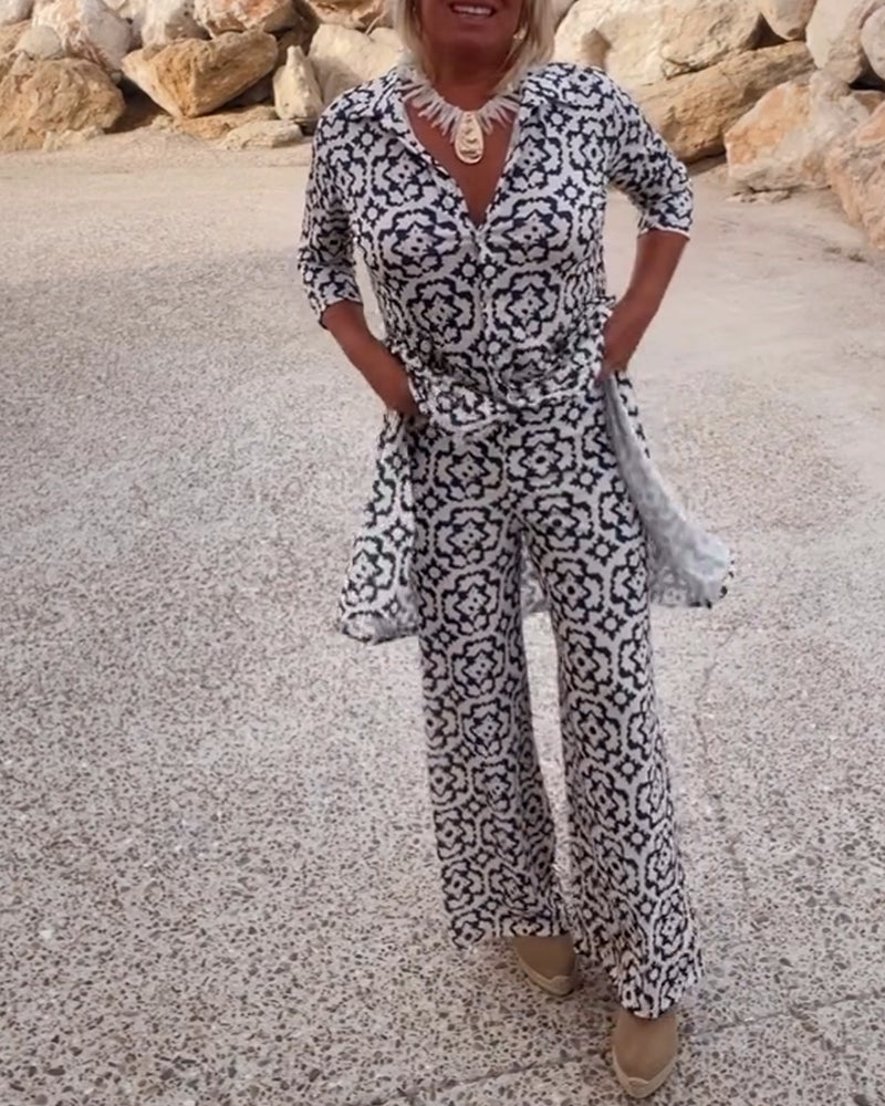 Aurielle | Completo con stampa, top a maniche a 3/4 con scollo a V e pantaloni a gamba larga