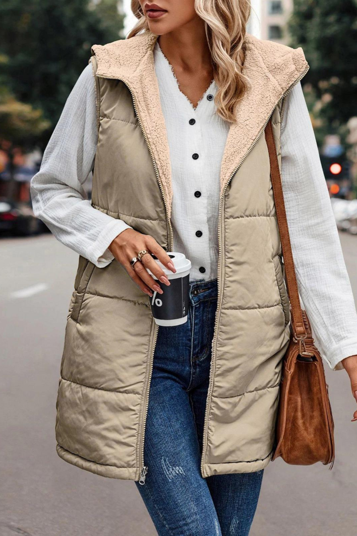Elowara | Kuschelige Weste mit Kapuze und Lagenlook