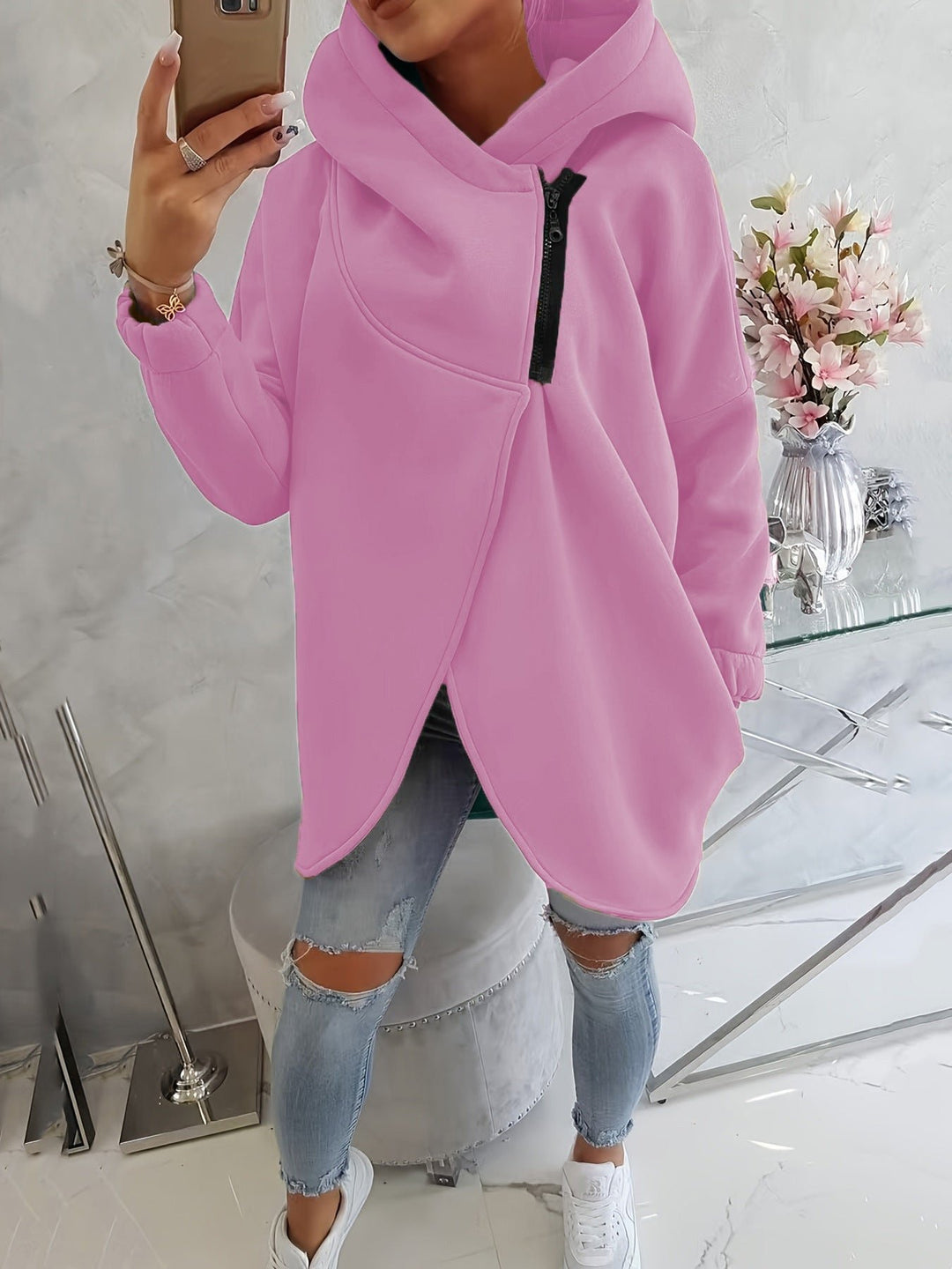 Emara | Zip-Up Hoodie for Women – Casual Everyday Style