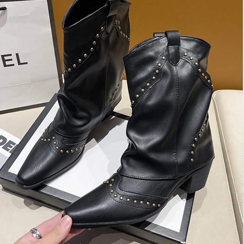 Dakota | Studded Western Cowboy Boots