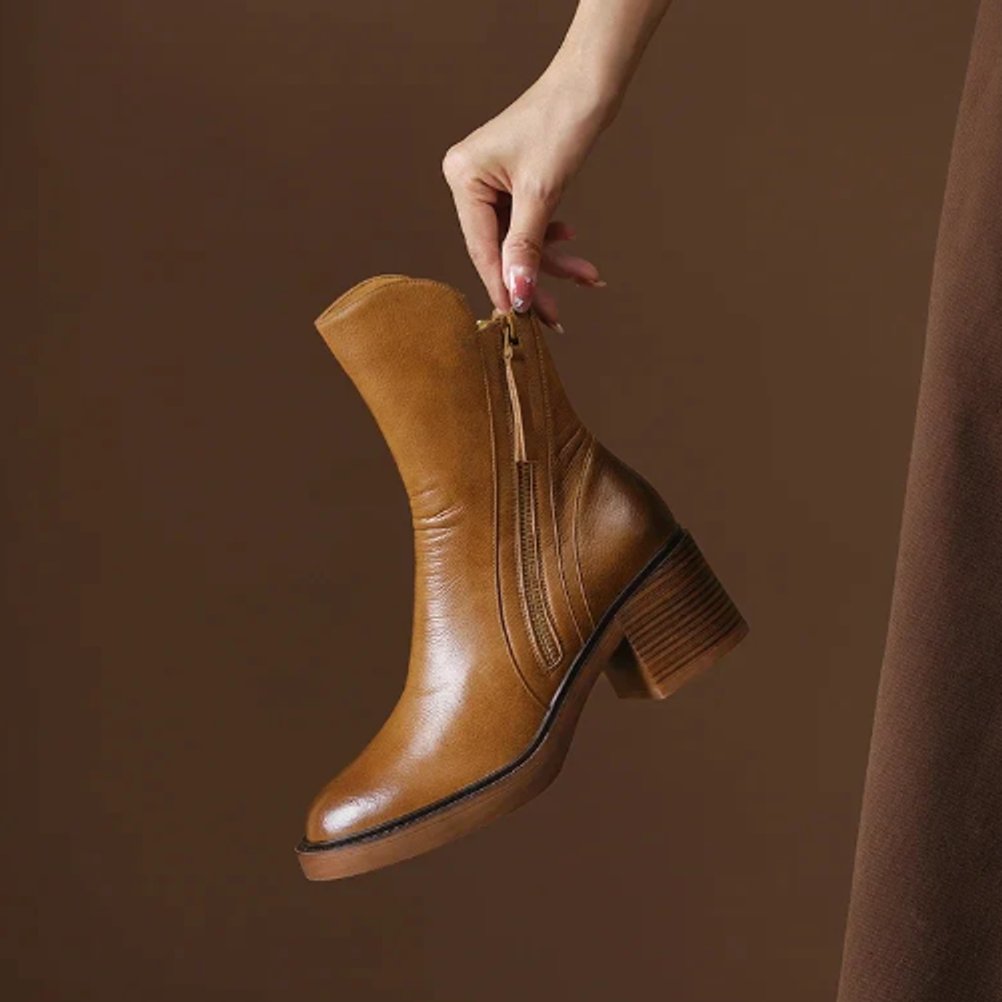 Velmira | Elegante Leder-Ankle-Boots für Damen mit Blockabsatz und seitlichem Reißverschluss