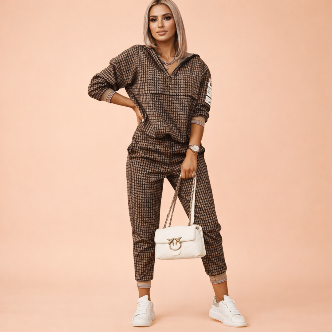 Luna | Stylish & Comfortable Tracksuit