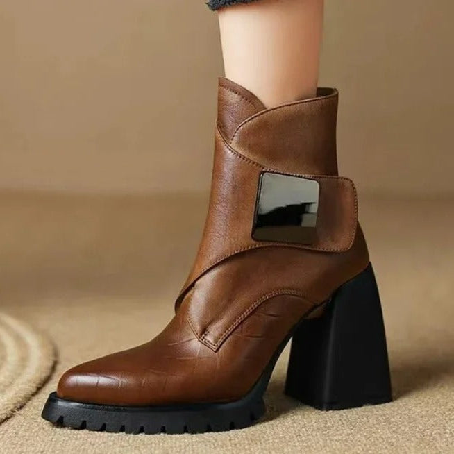 Michelle | Bequeme und elegante moderne Stiefel mit Blockabsatz