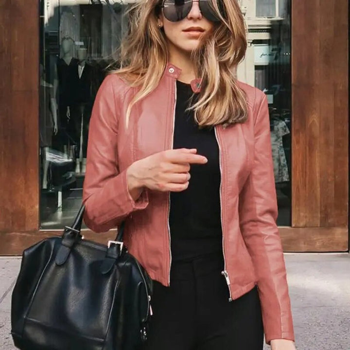 Phoebe | Slim-Fit Faux Leather Jacket – Stylish Cropped Cut for Women