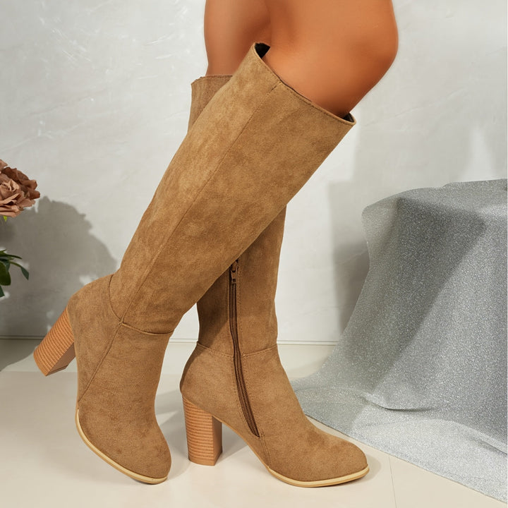 Vallara | Elegante Stiefel für Damen mit knöchelhohem Schaft und gestapeltem Blockabsatz
