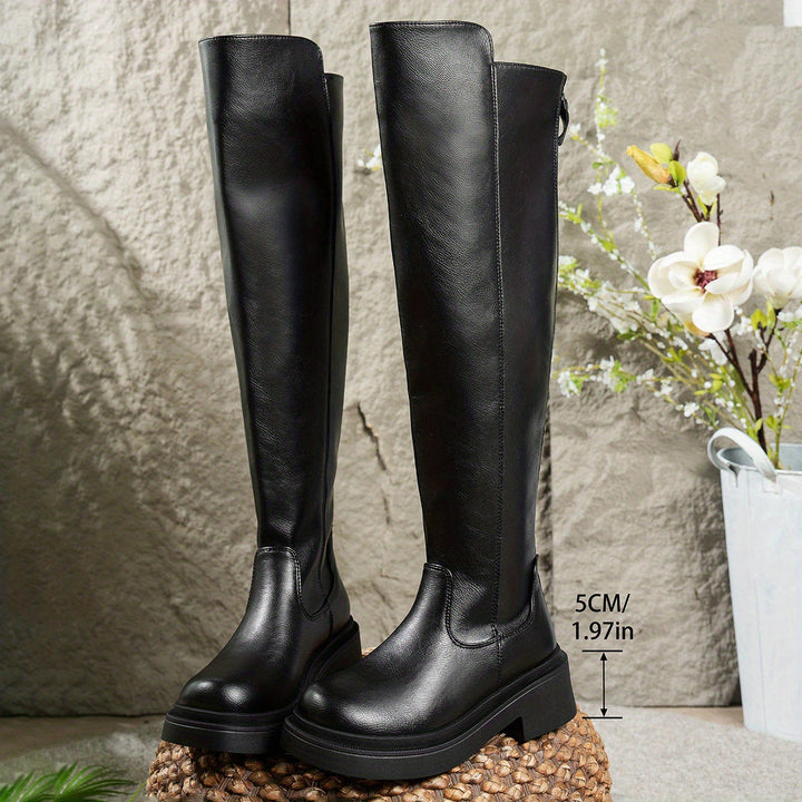 Maelynn | Elegante flache Stiefel für Damen mit Overknee-Schaft
