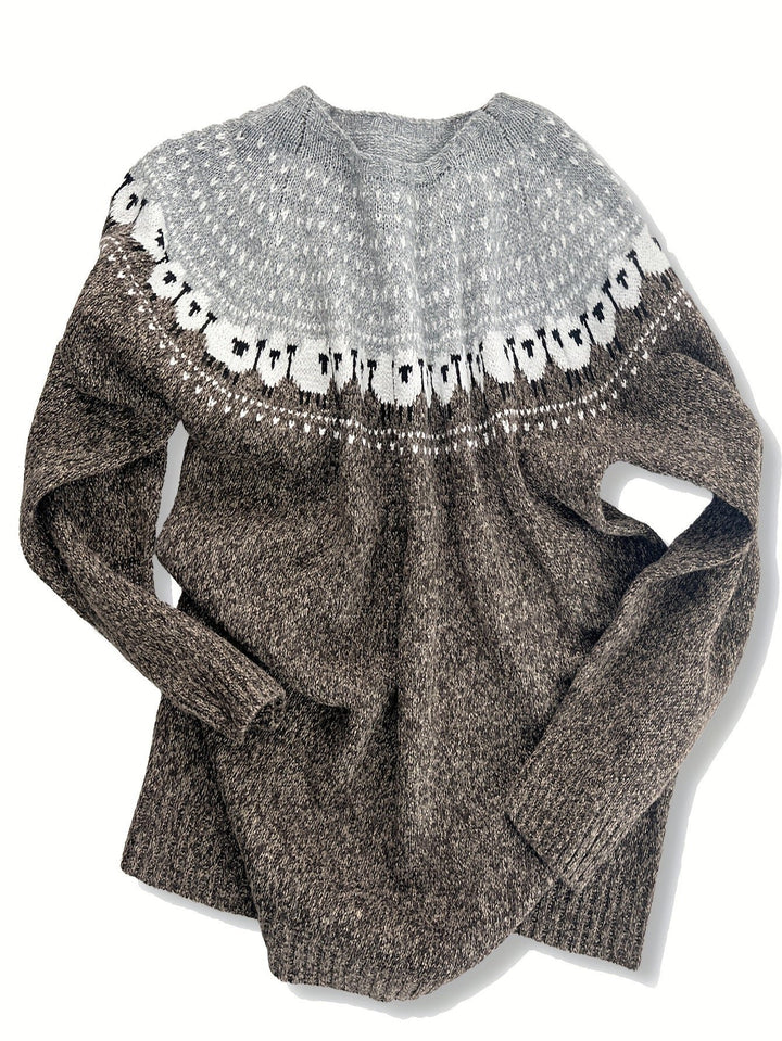 Jolene | Chunky Knit Sweater with Sheep Jacquard Pattern