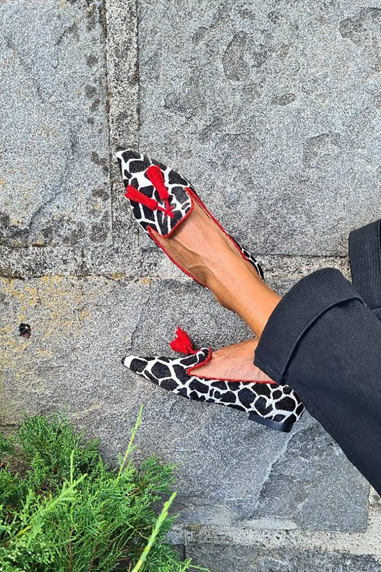 Penelope | Damen-Loafer mit Animalprint und roten Fransen