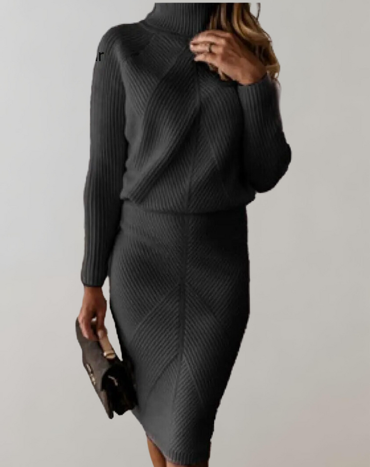 Aura | Completo elegante con maglione dolcevita in maglia e gonna aderente
