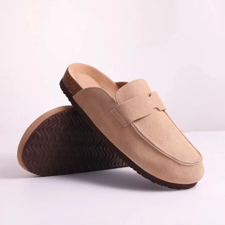 Selvara | Mules in camoscio con fibbia
