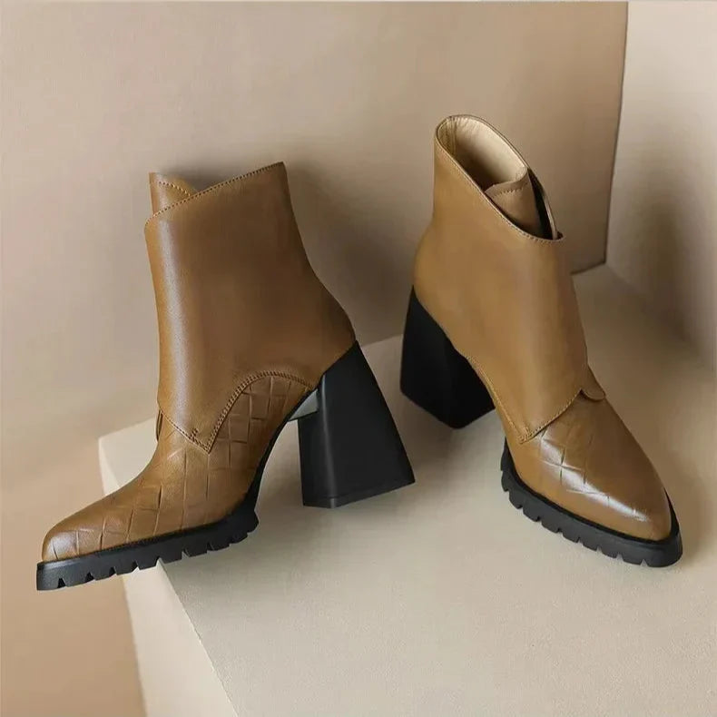 Michelle | Bequeme und elegante moderne Stiefel mit Blockabsatz
