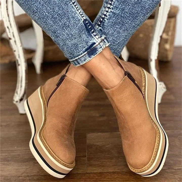 Celestria | Stivaletti da donna eleganti con zeppa, platform e cerniera
