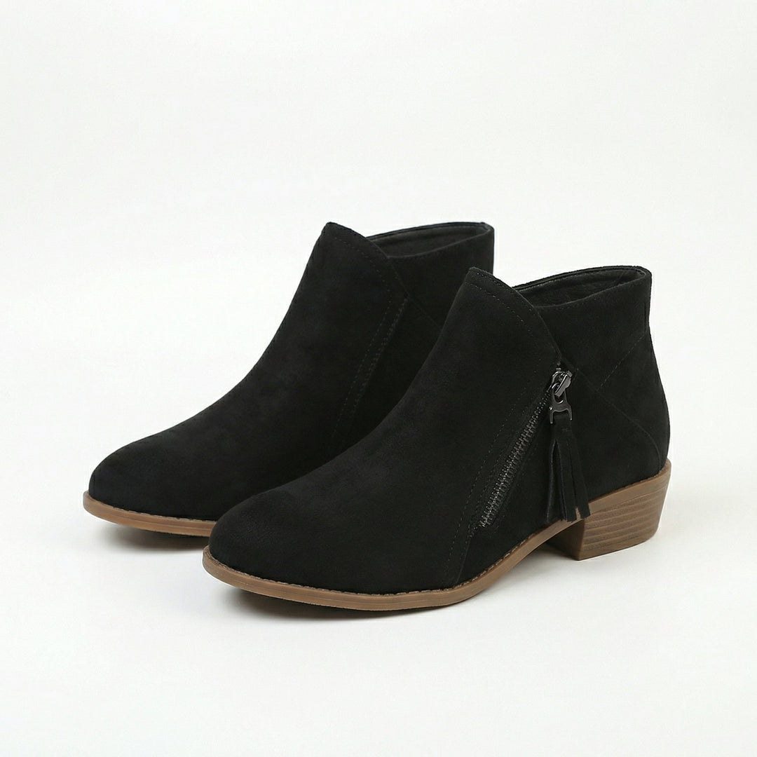 Aurelia | Stivaletti eleganti da donna effetto suede con nappine
