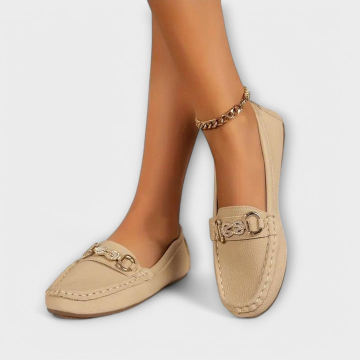 Genevieve | Zeitlose flache und leichte Damen-Loafer aus Leder