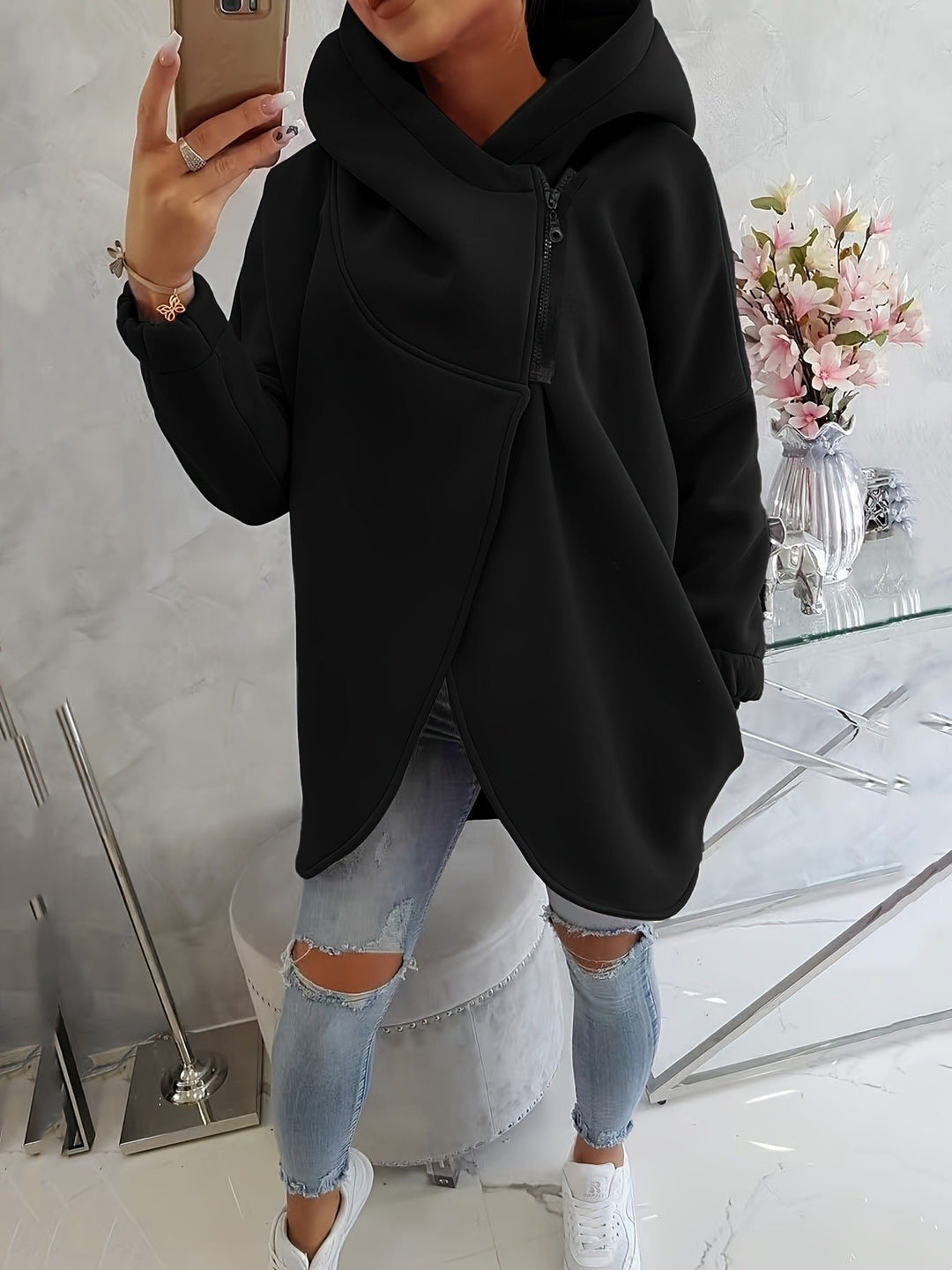 Emara | Zip-Up Hoodie for Women – Casual Everyday Style