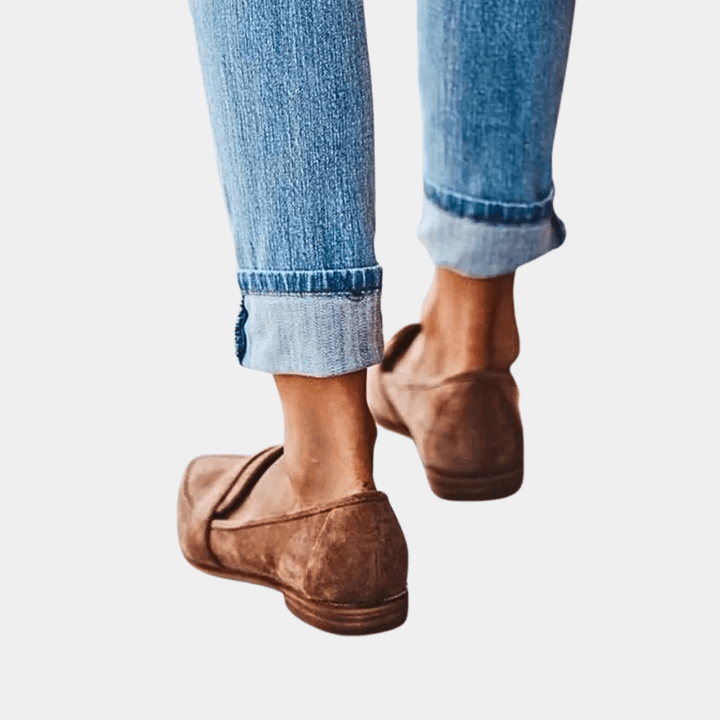 Elora | Alltagstaugliche Damen-Loafer aus Leder zum Hineinschlüpfen