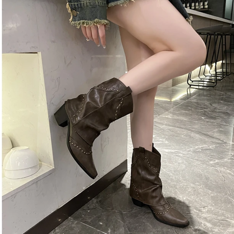Dakota | Studded Western Cowboy Boots
