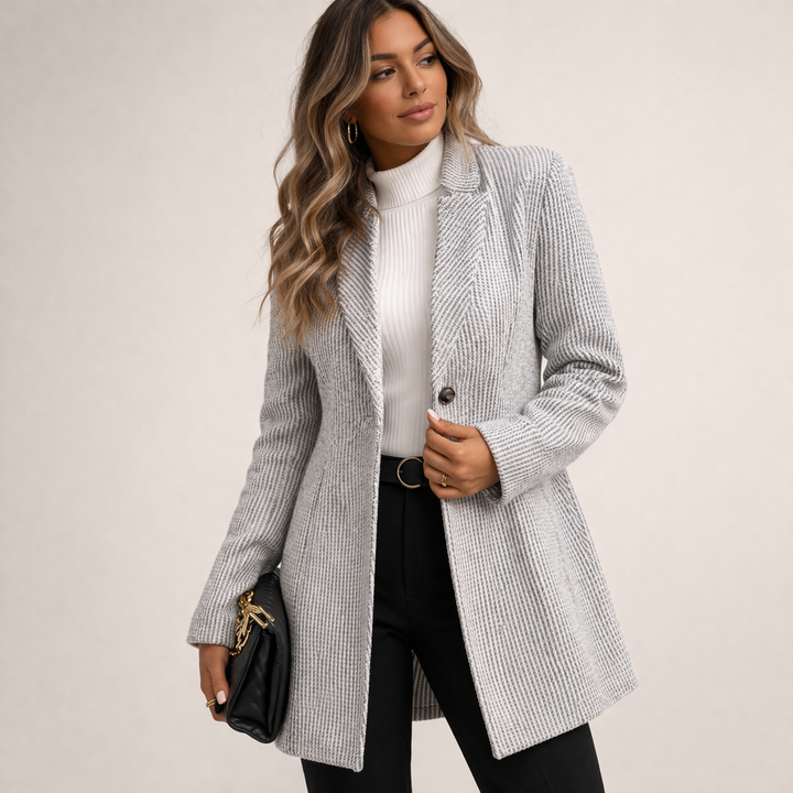 Alannah | Elegant and professional women's blazer 1