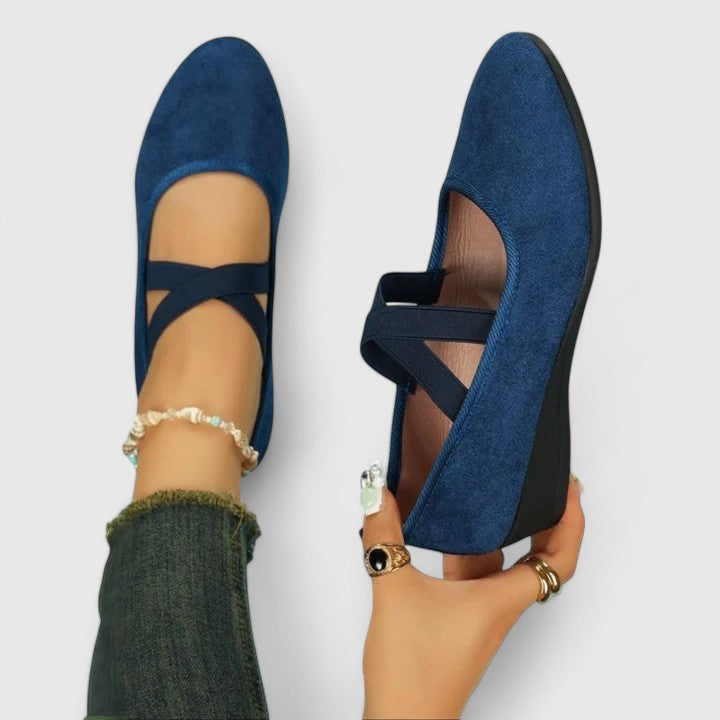 Amelia | Elegant & Comfortable Women's Flats 1