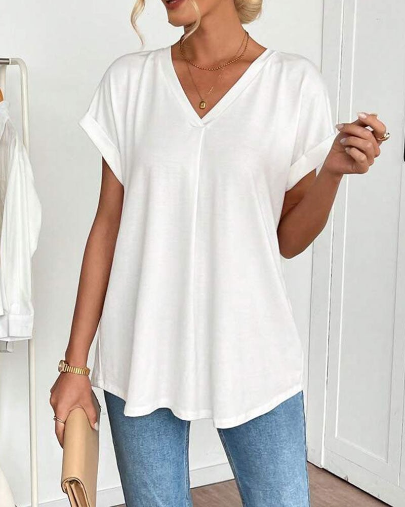 Amelia | Slimming V-Neck T-Shirt for Effortless Style 0