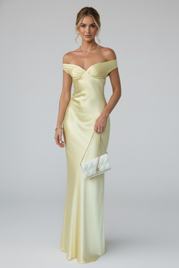 Arthur | Elegant Off-Shoulder Ruched Maxi Dress 0