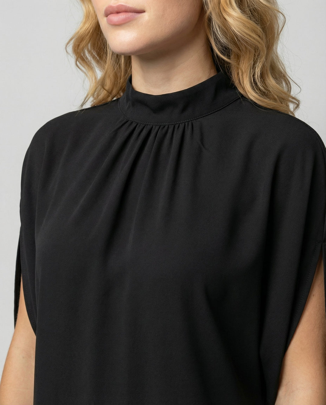Ava | Elegant Loose-Fit Batwing Sleeve Dress 4
