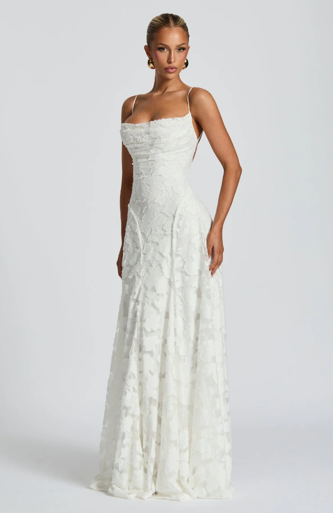 Ava | Figure-Hugging & Glamorous Long Dress 3