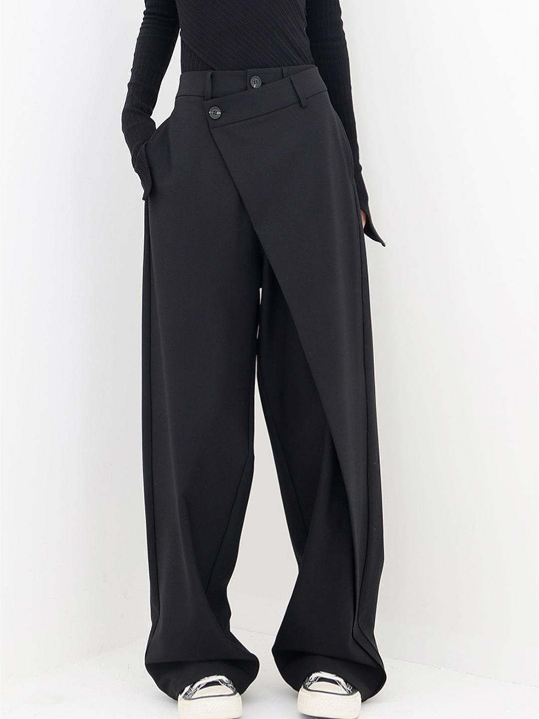 Baukje | Elegant Asymmetrical Trousers for Women 0