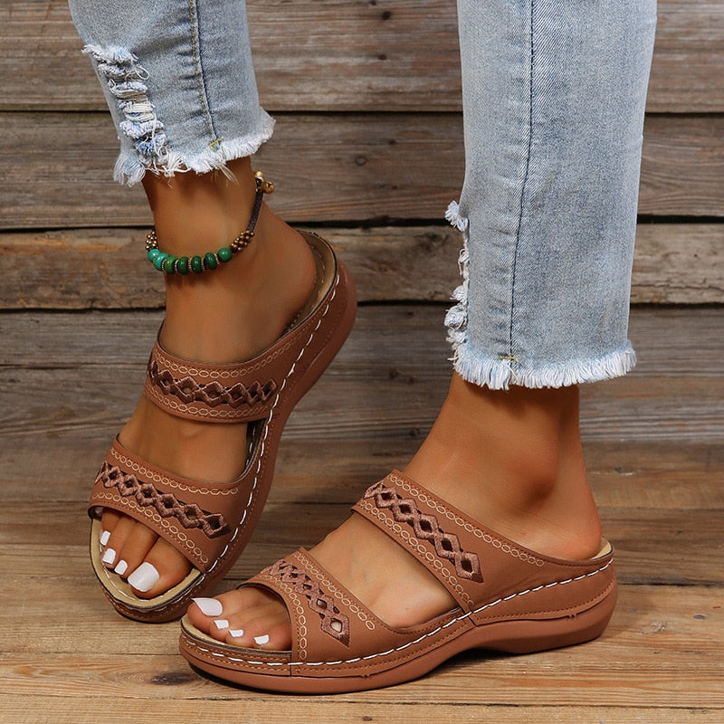 Bella | Retro-Inspired Supportive Orthopedic Sandals 2