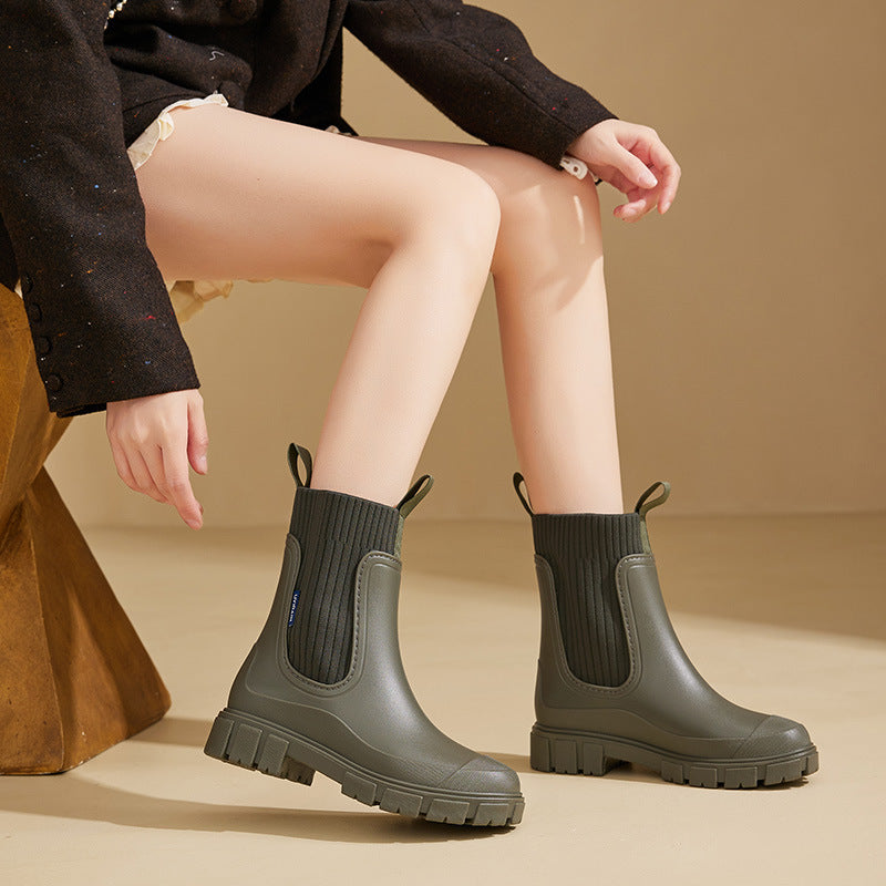 Betty | Elegant and Waterproof Chelsea Rubber Boots 1