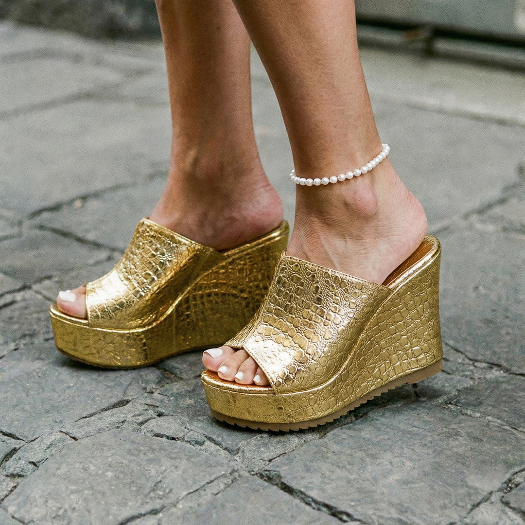 Brooke | Comfortable & Stylish Women's Wedge Sandals 0