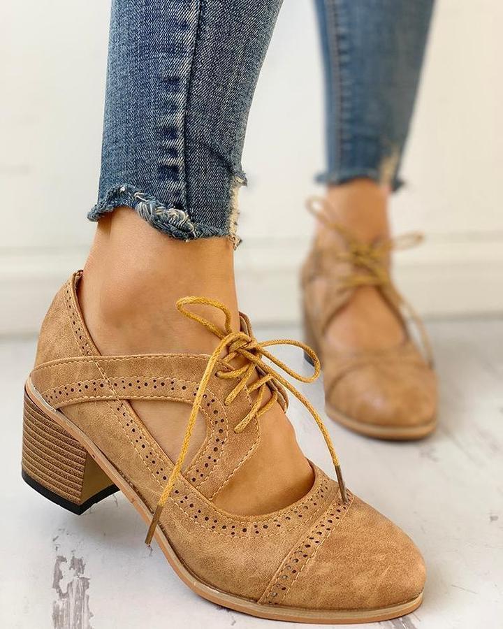 Carolyn | Comfortable & Stylish Women's Lace Up Oxford Shoes 1