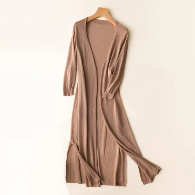 Celina | Stylish long knitted women's cardigan 1