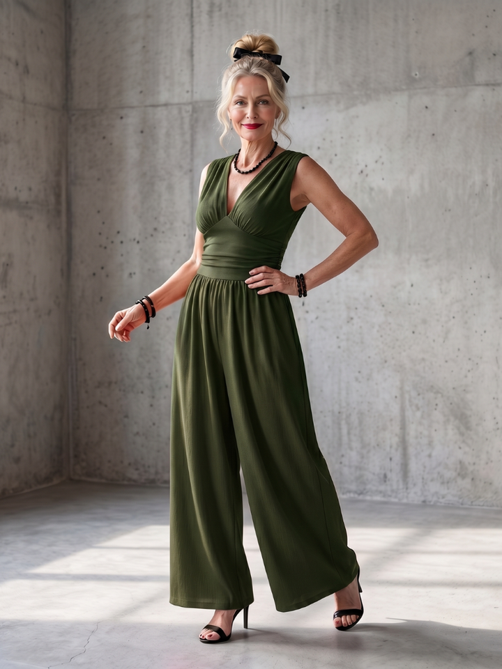 Charlotte | Elegant Deep V-Neck Jumpsuit with Wide-Leg Design 4