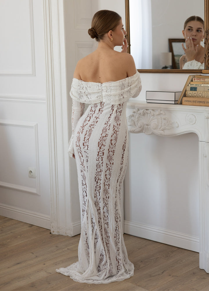 Clarisse | Elegant Lace White Maxi Dress for Women 1