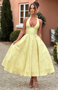 Elara | Elegantes besticktes Kleid für Hochzeitsgäste