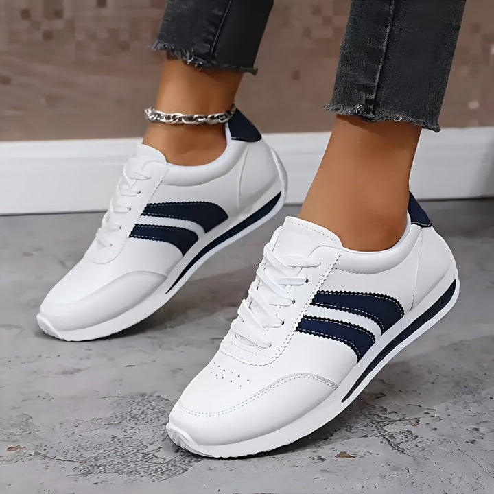 Emily | Lightweight Ergonomic Sneakers with Orthopaedic Support 3
