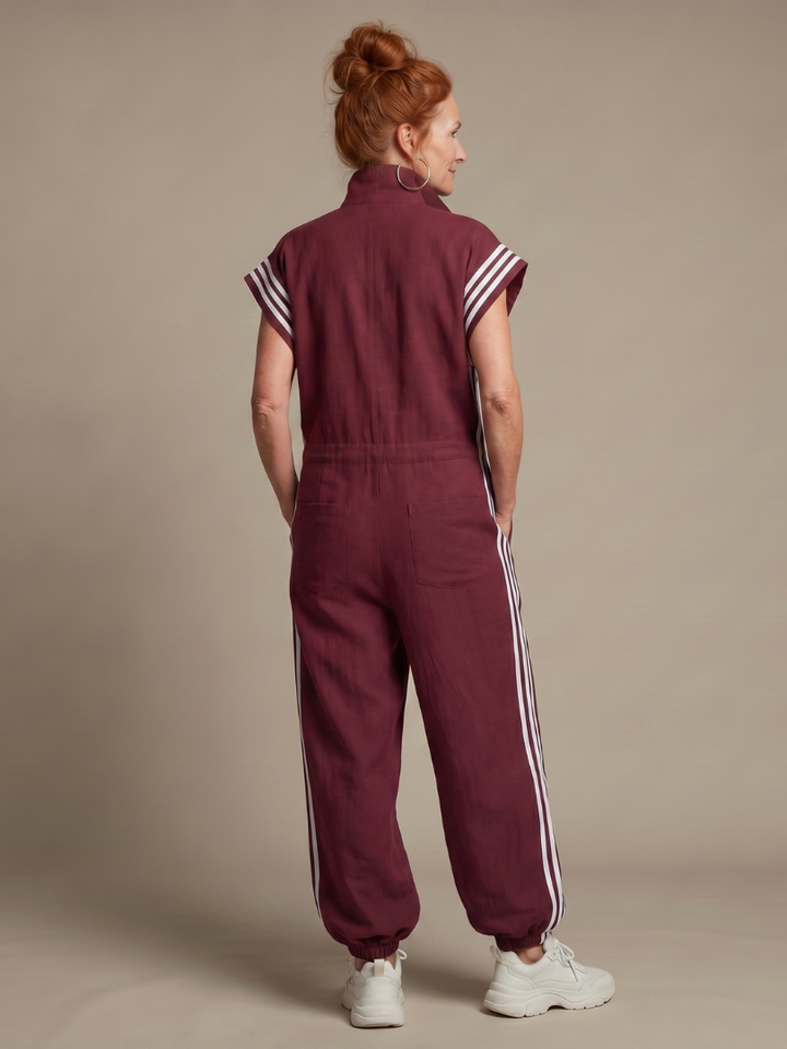 Emma | Elegant and Comfortable Tracksuit with Contrast Side Panels 3