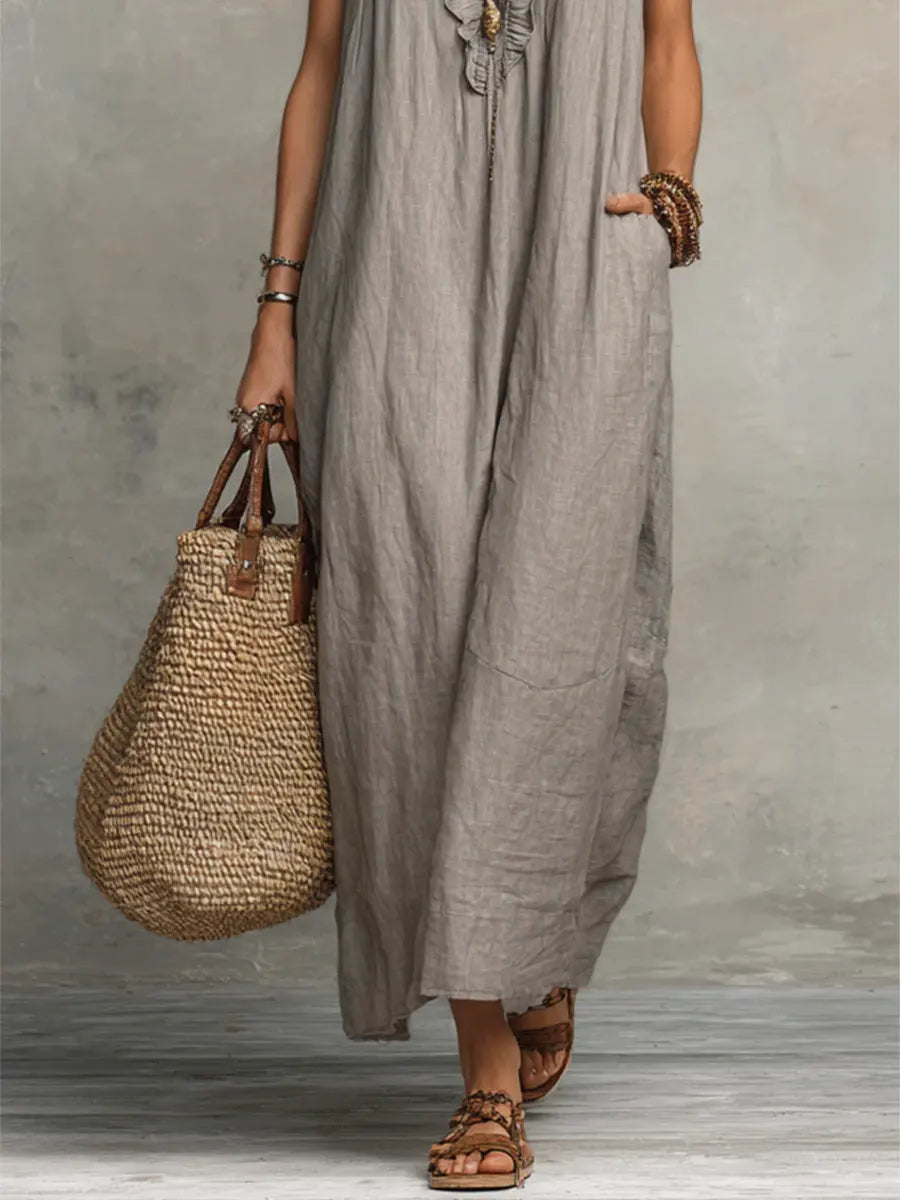 Evelyn | Elegant And Feminine Ruffle V-Neck Maxi Dress 6