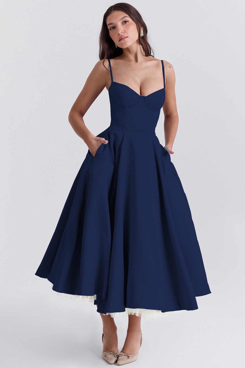 Fiora | Romantic and elegant summer dress made of tulle 6