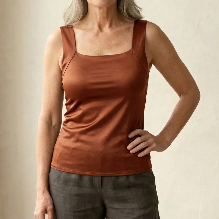 Freya | Comfortable And Supportive Square-Neck Tank Top 2