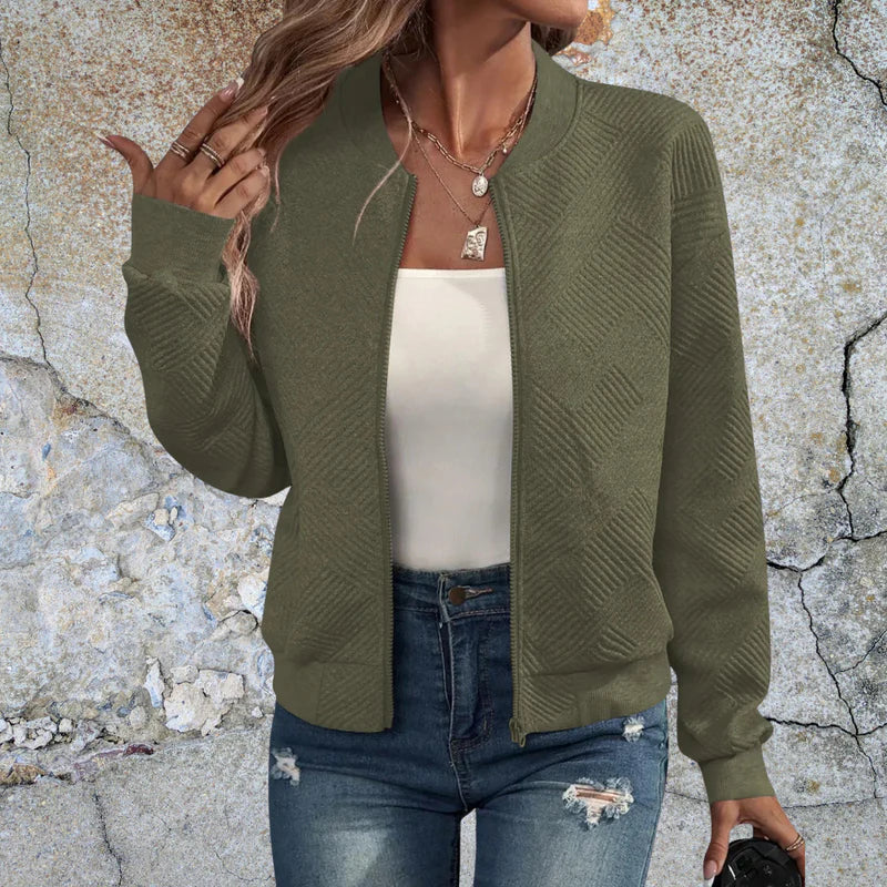 Isabella | Soft and timeless classic cardigan 3