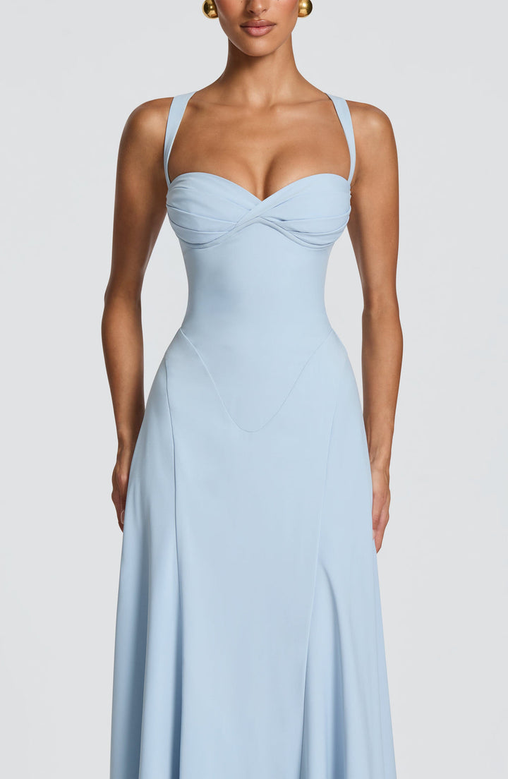 Isla | White Maxi Dress Sweetheart Neckline Elegant Summer Fit 3
