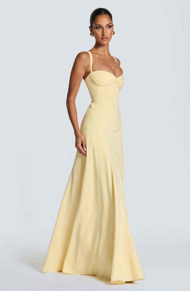 Isla | White Maxi Dress Sweetheart Neckline Elegant Summer Fit 8