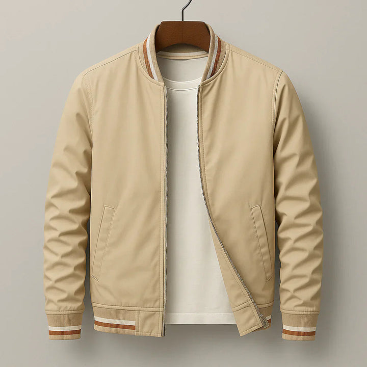 James | Modern and breathable jacket 1