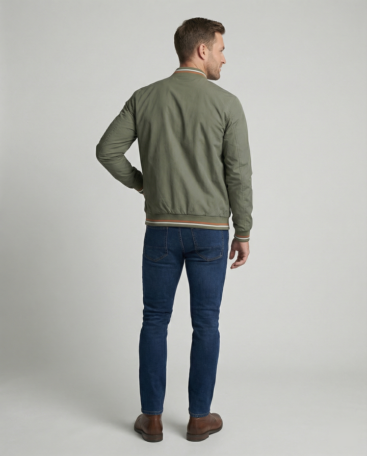 Jeffrey | Modern Slim-Fit Lightweight Bomber Jacket 2