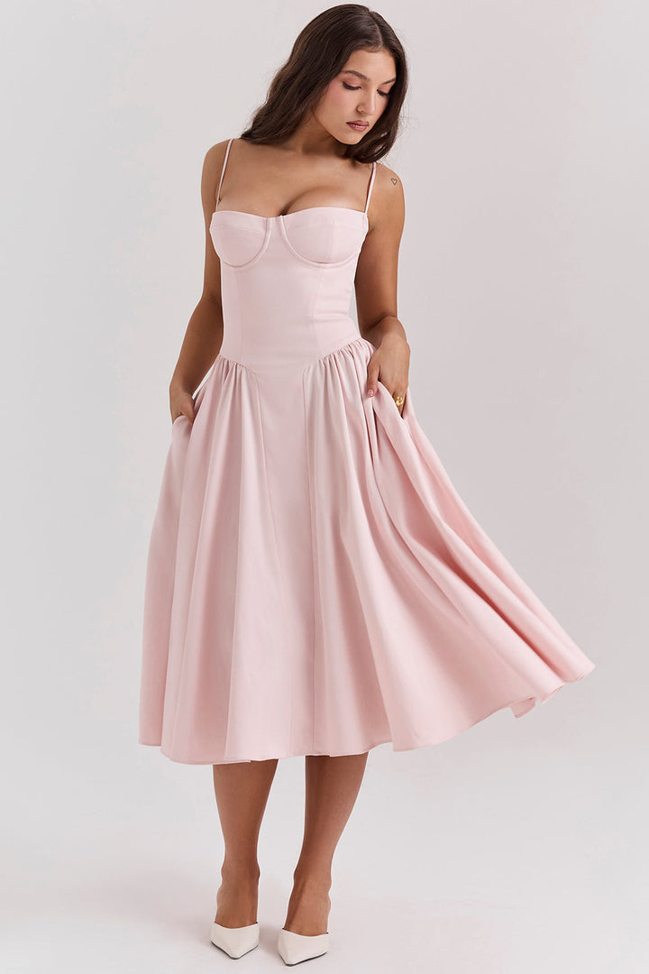 Jessika | Elegant corset dress with a flowing silhouette 3