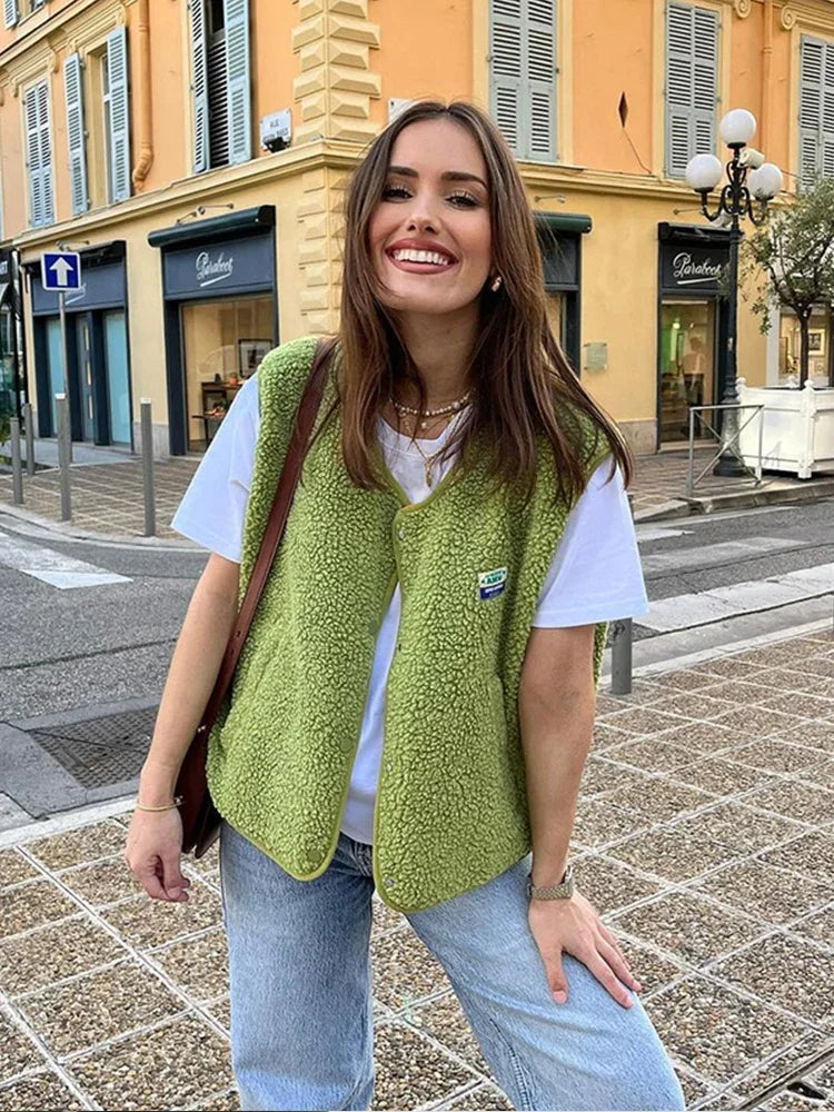Julia | Stylish and comfortable fleece vest 5