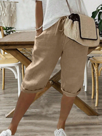 Avelia | Atmungsaktive und bequeme Sommershorts